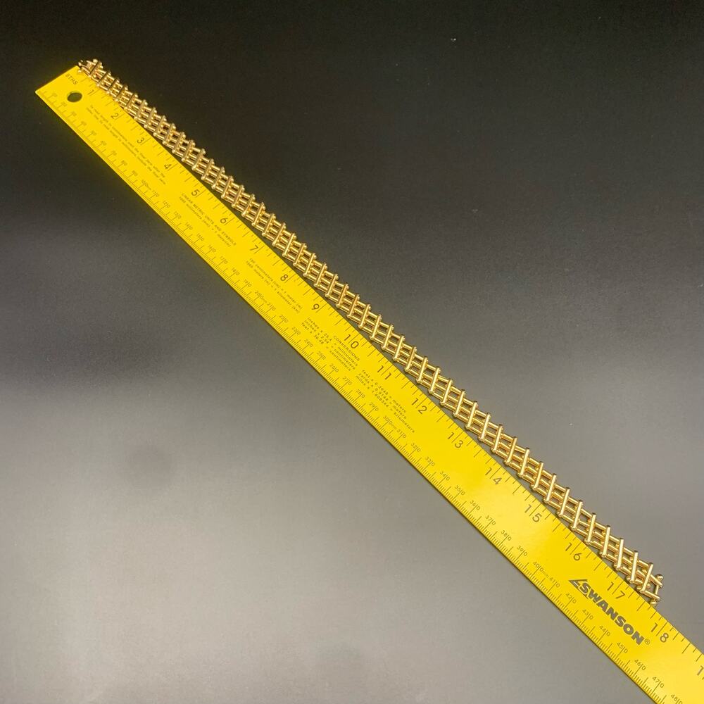 Vintage Gold Tone Gate Link Necklace - Picture 12 of 13